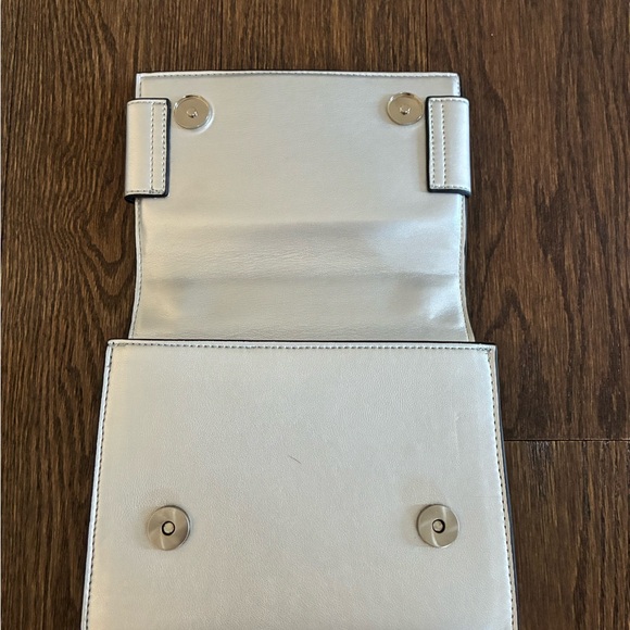 Satchel by Future Collective, Top-Handle w Cross Body Strap Silver Belt Design 🩶 - Picture 6 of 11